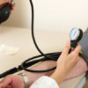血圧の「新常識」降圧剤は絶対に飲むな！（2）大変だと騒ぐ「無知」な医師