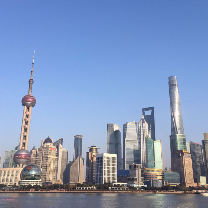 上海モーターショーでBMWが中国人に吊るし上げられた「無料アイス」騒動