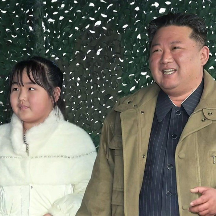 金正恩氏の愛娘が突然公の場から姿を消した！　妹・金与正氏の策略か