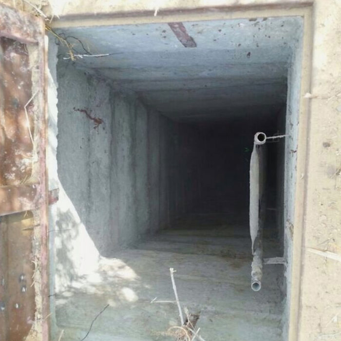 イスラエル軍がかつてガザ地区侵攻した際に撮影、公開された地下トンネルの入口