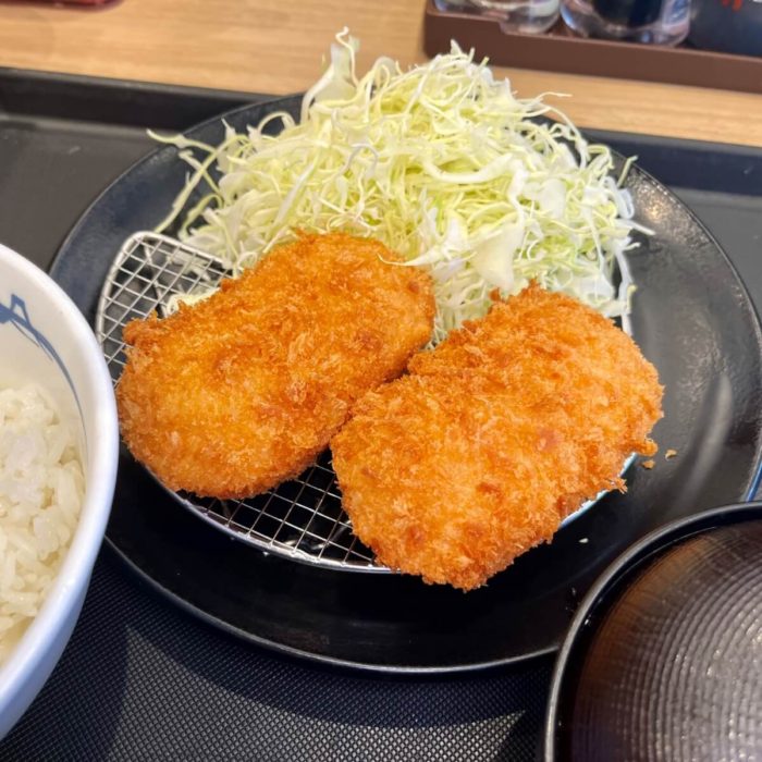 松のや「カニクリームコロッケ定食」