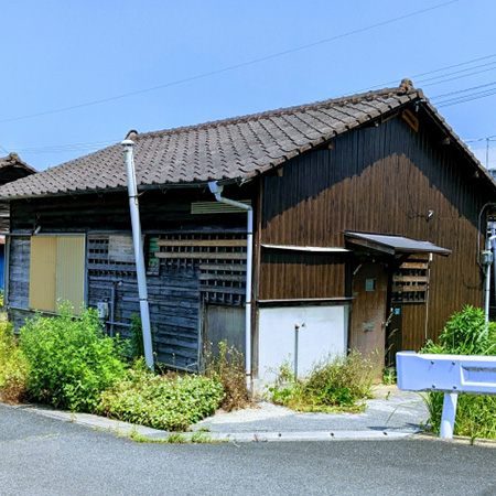 天空の廃墟