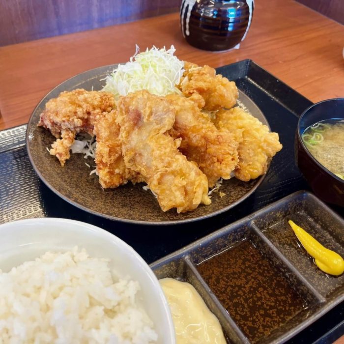 からやま「とり天合盛り定食」