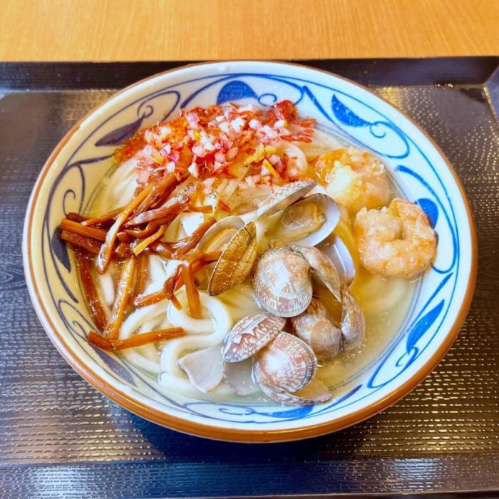 丸亀製麺「冷たーい海鮮旨塩うどん」